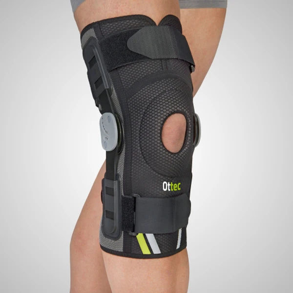 Rodillera con Articulaciones Graduables Ottec