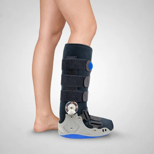 Bota Walker Alta con Articulación y Neumática — EMO